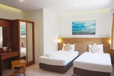 Chambre lits jumeaux Standard — Pensiri House